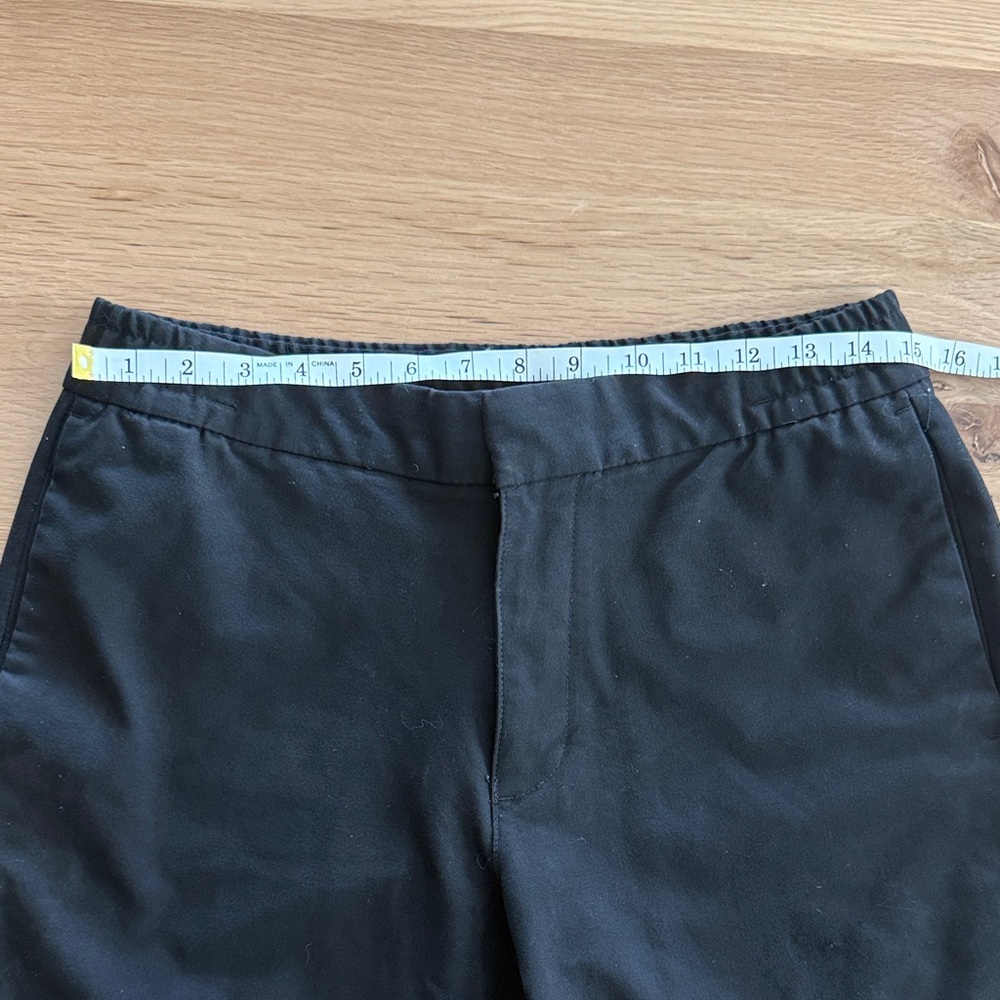 Banana Republic Black Elastic-Waist Chino Joggers - Picture 4 of 7